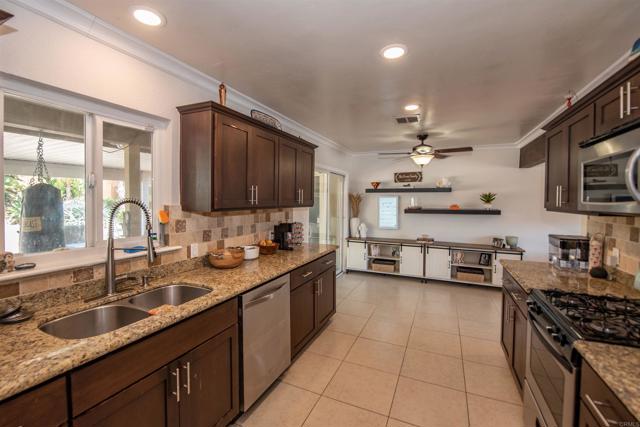 Detail Gallery Image 61 of 63 For 2094 Thibodo Ct, Vista,  CA 92081 - 3 Beds | 2 Baths