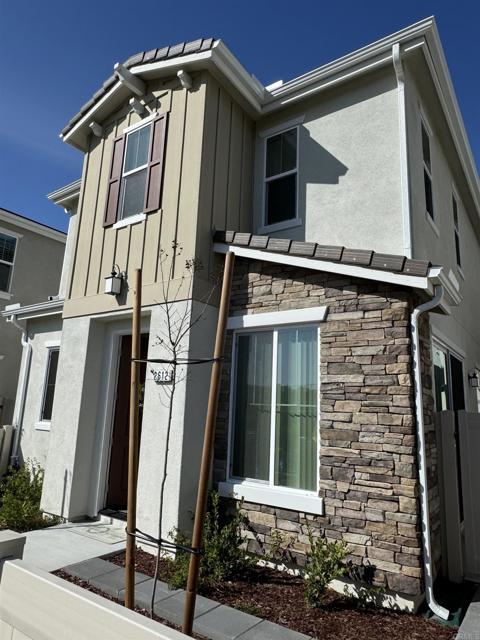 Detail Gallery Image 2 of 59 For 2612 Yuzu St, Spring Valley,  CA 91977 - 3 Beds | 2/1 Baths