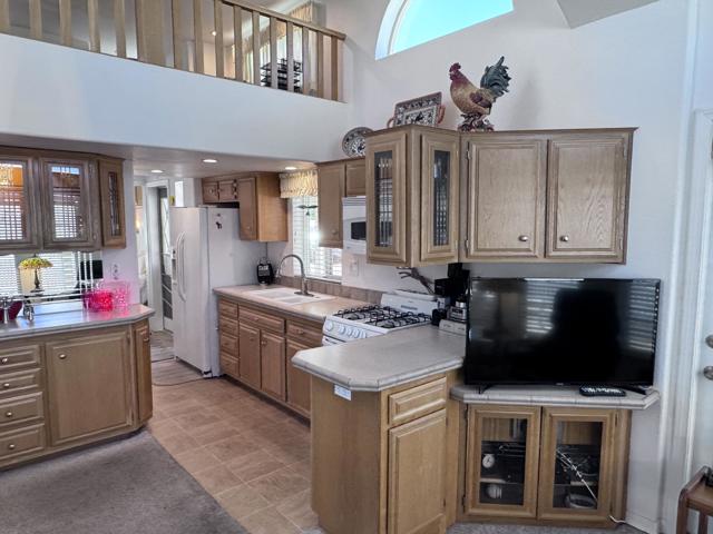 81620 Avenue 49, Indio CA: https://media.crmls.org/mediaz/2ea3c78f-4311-47db-8ad8-36edeb3f3f3f.jpg