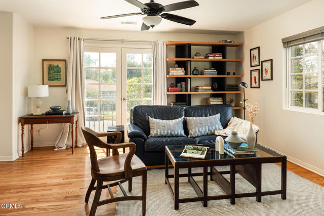 394 S Bonnie Avenue, Pasadena CA: https://media.crmls.org/mediaz/2ea3ceac-4bb4-4f4f-92e7-5527747162fc.jpg