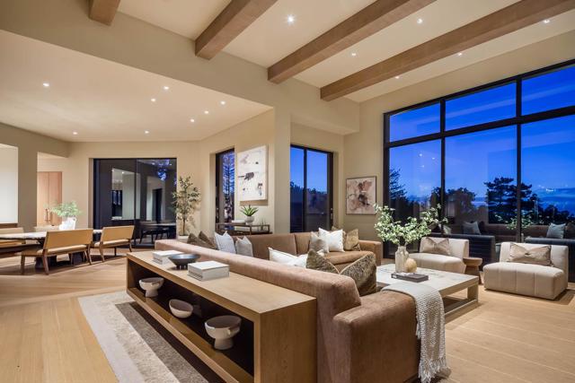 130 New Place Road, Hillsborough CA: https://media.crmls.org/mediaz/2ea4adcd-ef71-45a6-b0c5-2650daf19e1e.jpg
