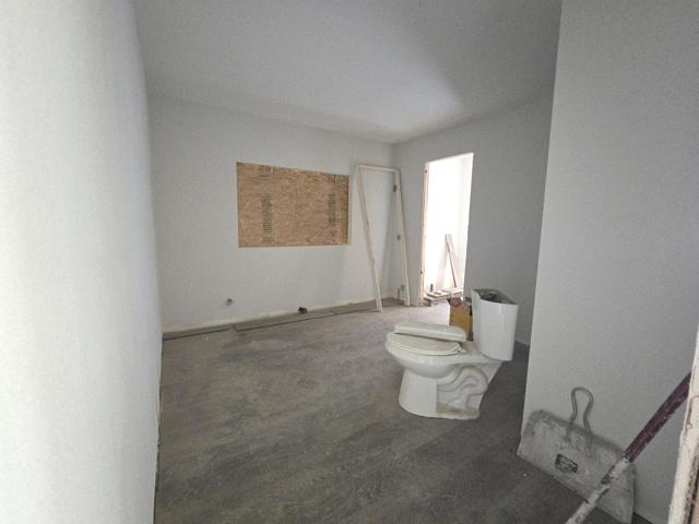 2655 Sea Wind Avenue, Thermal CA: https://media.crmls.org/mediaz/2ea65d3f-c00c-4a00-9a06-a4502348355b.jpg