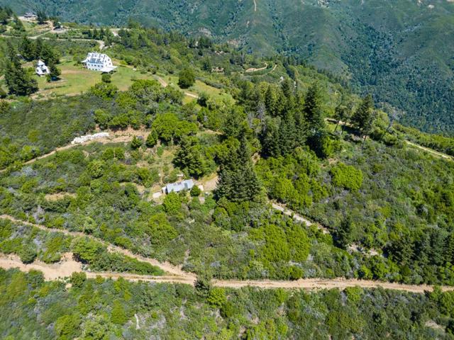 110 Silverline Road, Los Gatos CA: https://media.crmls.org/mediaz/2ea6e714-d48b-46b8-8120-5dab2bf6f5c9.jpg