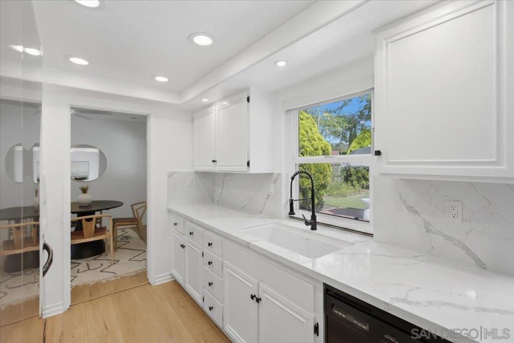 6783 Robbins Way - photo 4