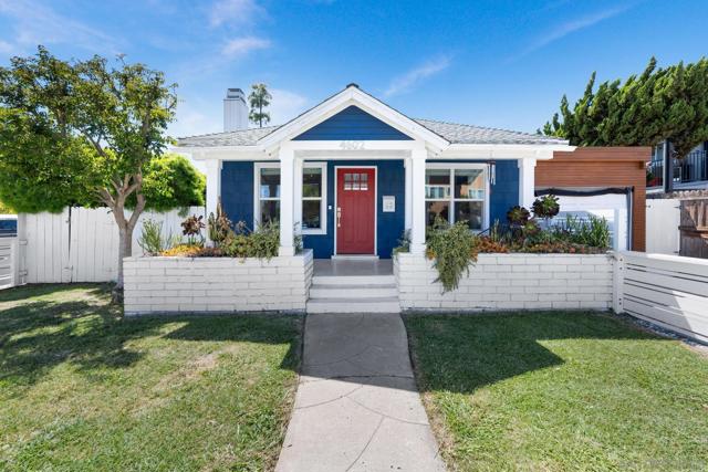4602 Felton St, San Diego CA: https://media.crmls.org/mediaz/2ea99edf-c67e-4543-a669-5997edc6599a.jpg