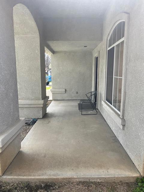 2260 Ventana Court, Hollister CA: https://media.crmls.org/mediaz/2eaa5945-a4db-4d34-9d57-835a99e5db89.jpg