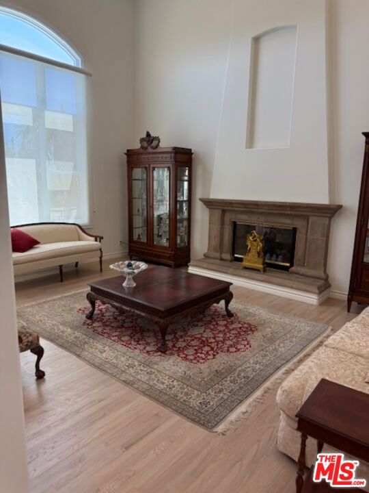 24942 Vista Verenda, Woodland Hills CA: https://media.crmls.org/mediaz/2eaa9a8d-0ff1-4c78-9378-816ef8dfaf5e.jpg