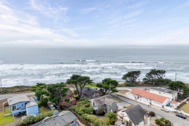20 Madrone Avenue, Moss Beach CA: https://media.crmls.org/mediaz/2eaaccbe-004d-484a-ae47-6d1a476cd151.jpg