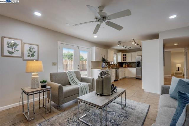 5921 indian Ave, San Jose CA: https://media.crmls.org/mediaz/2eabc5f2-c7eb-4792-8a5f-fc95c1fa53ca.jpg