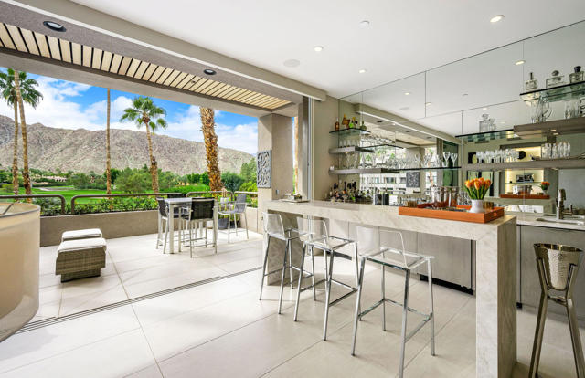 Image 4 of 13 For 47111 Vintage Drive 205