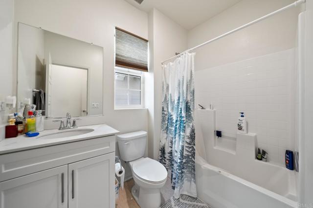 Detail Gallery Image 24 of 38 For 1251 S Magnolia Ave, El Cajon,  CA 92020 - 4 Beds | 3/1 Baths