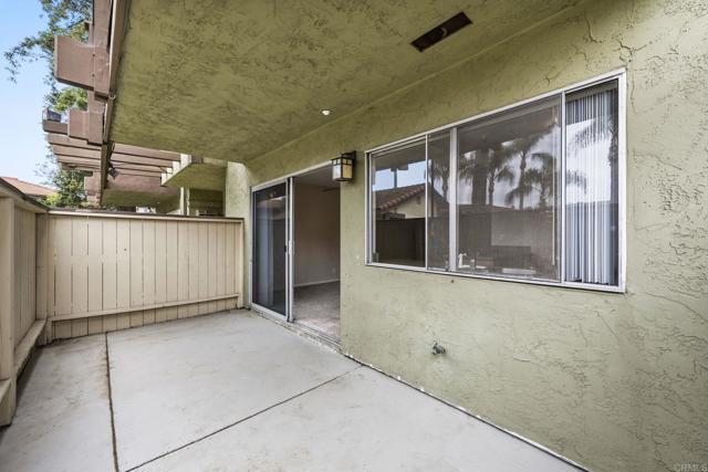 615 Fredricks Avenue, Oceanside CA: https://media.crmls.org/mediaz/2eae8717-ed08-410e-b4e3-24a5b11aa5f0.jpg