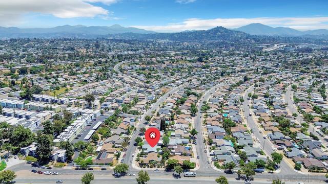 6438 Lake Atlin Ave, San Diego CA: https://media.crmls.org/mediaz/2eaf6a36-3b34-4223-ac15-cc45026c9410.jpg