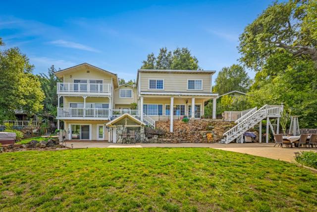 17480 Hoot Owl Way, Morgan Hill CA: https://media.crmls.org/mediaz/2eb05c68-a776-4786-9c94-261baa61147e.jpg