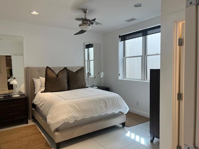 Image 11 of 16 For 611 Stratford Ct