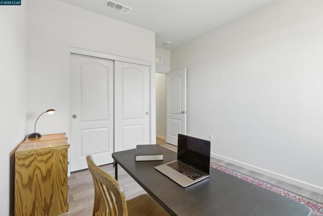4105 Markovich Ct, Richmond CA: https://media.crmls.org/mediaz/2eb115f3-762e-4187-b5ff-02a04458a654.jpg
