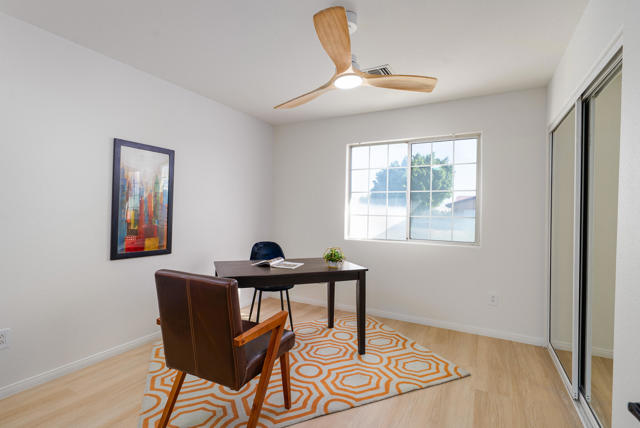 1843 N Whitewater Club Drive, Palm Springs CA: https://media.crmls.org/mediaz/2eb12f2e-01c1-435a-9f4f-16b9fd0456ca.jpg