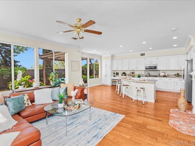 2381 Avenida Helecho, Carlsbad CA: https://media.crmls.org/mediaz/2eb18932-dbed-43b8-865c-8bd78c01e5f6.jpg