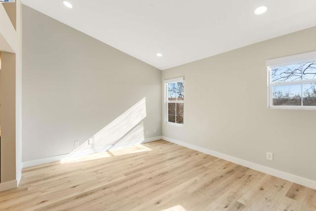 4579 Mangrove Dr, Dublin CA: https://media.crmls.org/mediaz/2eb33fe7-15e7-4a6d-8e47-a9ccbc9a2597.jpg