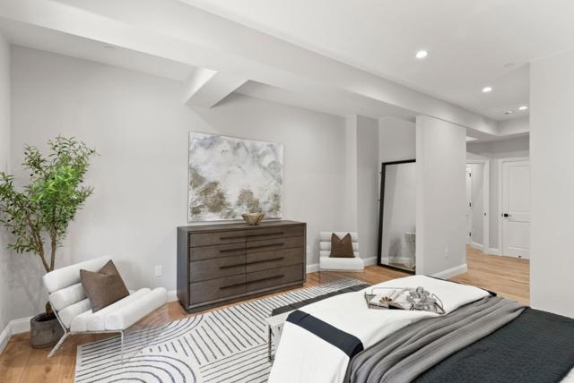 200 Sheridan Avenue, Palo Alto CA: https://media.crmls.org/mediaz/2eb3ed7a-82ae-4f12-86a2-a7469a14c1db.jpg