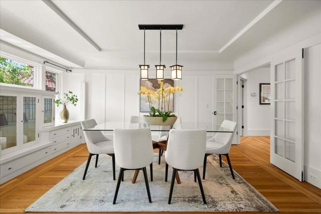 52 Myrtle Street, Redwood City CA: https://media.crmls.org/mediaz/2eb4a9d2-f9bb-4fb7-9e9e-0d20bc8422d4.jpg