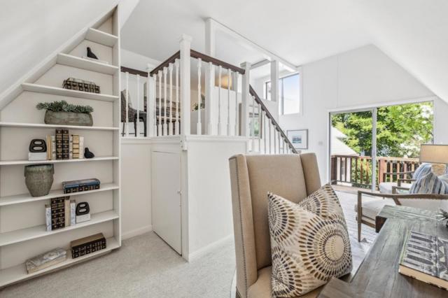 1476 Highway Road, Burlingame CA: https://media.crmls.org/mediaz/2eb4b328-44ef-4666-a2ee-482a5940f331.jpg