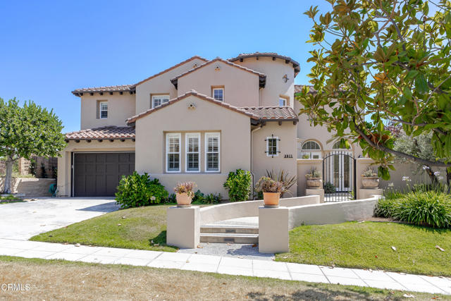 3911 Lilac Canyon Lane, Altadena CA: https://media.crmls.org/mediaz/2eb4d5aa-ae63-4601-8c40-59cb547023b0.jpg