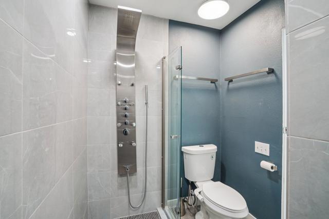 Image 24 of 47 For 2727 Sierra Madre  5