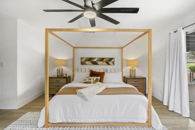 23235 Canyon Lake Dr S, Canyon Lake CA: https://media.crmls.org/mediaz/2eb6a275-7f3e-4f38-8370-253b686fb904.jpg