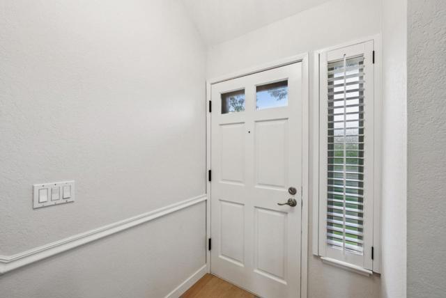 2255 River Bed Court, Santa Clara CA: https://media.crmls.org/mediaz/2eb6de94-1244-45fc-8e27-dbb341a36fd8.jpg