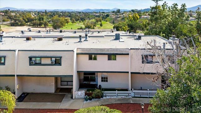 6916 Caminito Curva, San Diego, California 92119, 3 Bedrooms Bedrooms, ,2 BathroomsBathrooms,Townhouse,For Sale,Caminito Curva,250019712SD