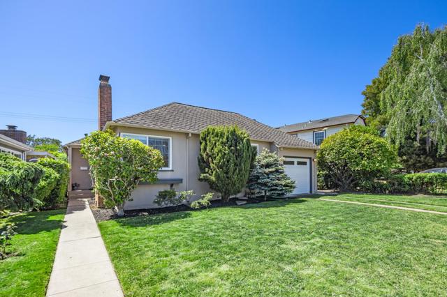 1096 Hawthorne Drive, San Mateo CA: https://media.crmls.org/mediaz/2eb7bba4-d37e-475f-a08c-d53adaa07925.jpg