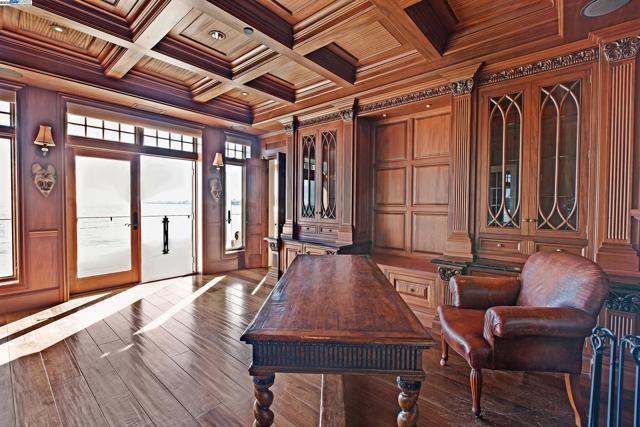 797 Las Olas Dr, Aptos CA: https://media.crmls.org/mediaz/2eb857ee-ff31-4947-a2fe-891d301f889e.jpg