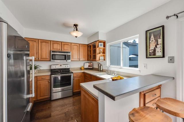 159 Centre Street, Mountain View CA: https://media.crmls.org/mediaz/2eb8c7d8-48f3-48f5-9e4e-f312454b3791.jpg