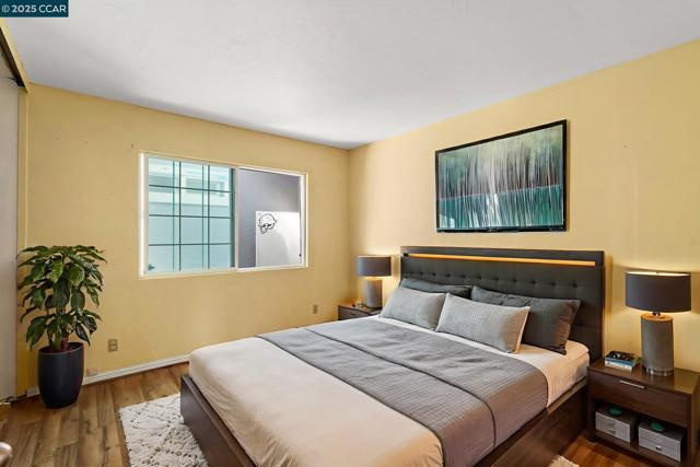3478 Esperanza Drive, Concord CA: https://media.crmls.org/mediaz/2ebbd680-af0f-4644-bab4-d23e7089036b.jpg