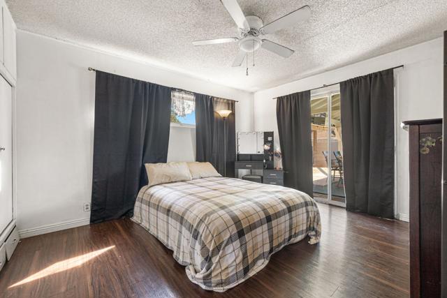 3774 Maywood Court, San Bernardino CA: https://media.crmls.org/mediaz/2ebdc44f-9819-4116-9cb7-ab4fef58b3ef.jpg