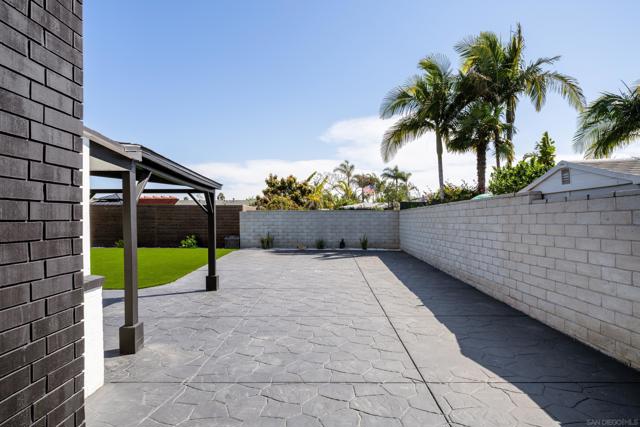 3375 Karok Avenue, San Diego CA: https://media.crmls.org/mediaz/2ebdcb4a-5bb8-4912-83bf-cdafd63b9445.jpg