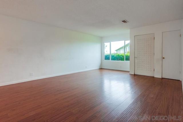 3890 Vista Campana S., Oceanside CA: https://media.crmls.org/mediaz/2ebf6c9c-9309-4f3e-a4ce-82a4389d7b4f.jpg