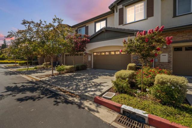 2866 Paseo Lane, San Jose CA: https://media.crmls.org/mediaz/2ec053ad-2908-4dbc-9d23-c2eea99fedfe.jpg