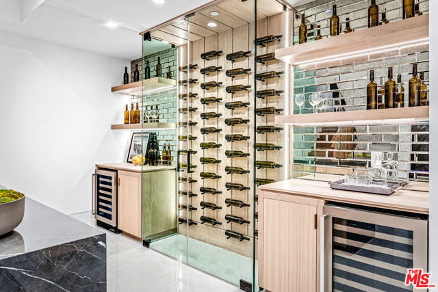 17228 Otsego Street, Encino CA: https://media.crmls.org/mediaz/2ec17399-9a70-4720-9467-ced9f6e35ef0.jpg