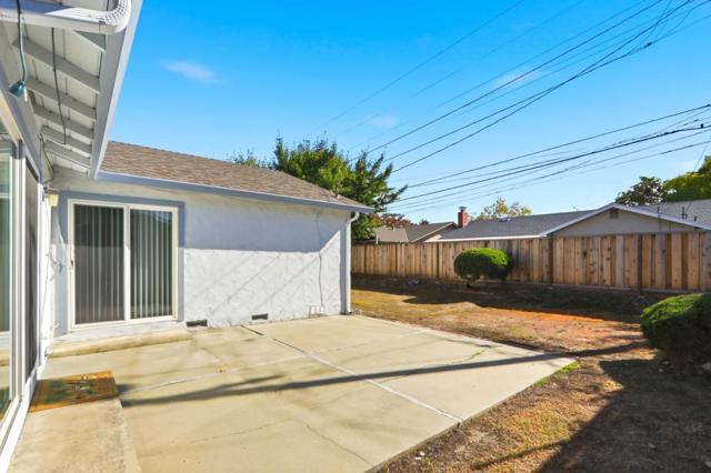 1598 Willowbrook Drive, San Jose CA: https://media.crmls.org/mediaz/2ec1de8e-c212-4264-9d02-128e590545d1.jpg