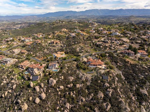 Detail Gallery Image 19 of 29 For Meadow Glen Way, Escondido,  CA 92026 - – Beds | – Baths