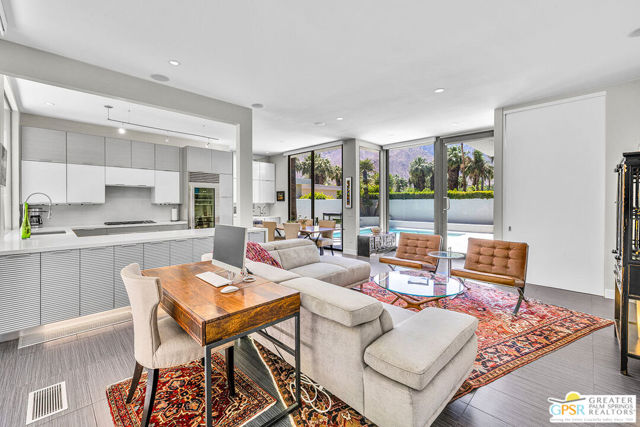130 W Racquet Club Road, Palm Springs CA: https://media.crmls.org/mediaz/2ec1f220-e776-4e55-8b8f-482b706e0a89.jpg