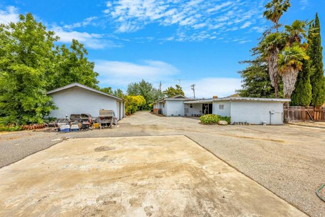 18455 Old Monterey Road, Morgan Hill CA: https://media.crmls.org/mediaz/2ec43e55-dea5-4acd-b785-7d2d7faa1667.jpg