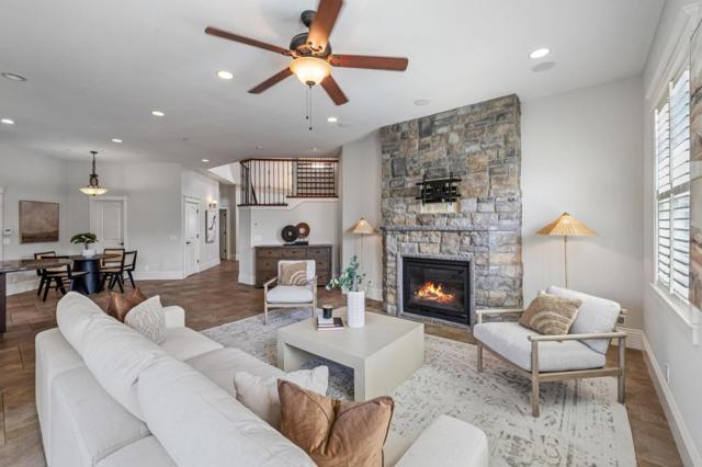 414 Belleville Boulevard, Half Moon Bay CA: https://media.crmls.org/mediaz/2ec44a4b-7190-4396-9aa5-153ba0f3646c.jpg