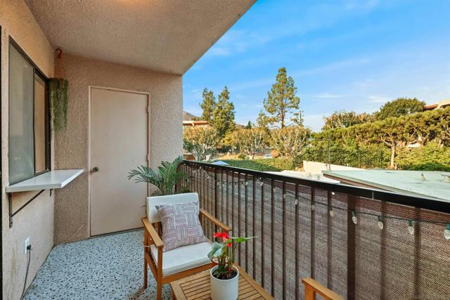 7835 Cowles Mountain Ct, San Diego, California 92119, 2 Bedrooms Bedrooms, ,2 BathroomsBathrooms,Condominium,For Sale,Cowles Mountain Ct,250018144SD