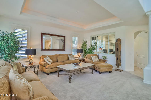 2589 Featherwood Street, Westlake Village CA: https://media.crmls.org/mediaz/2ec5c42e-144a-4fb1-bf3b-1905f1eb1d8f.jpg