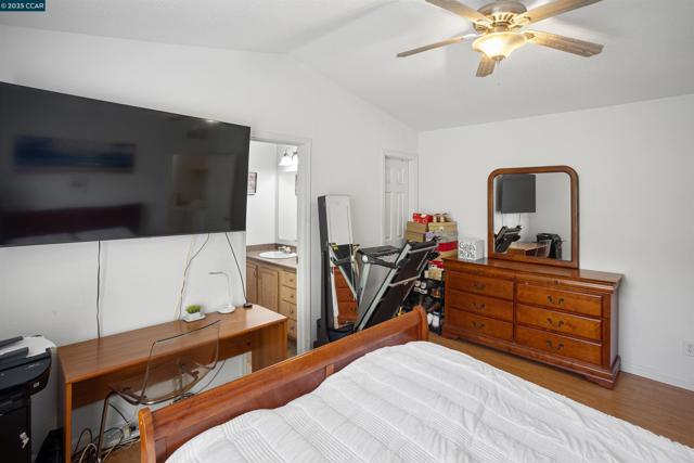 55 PACIFICA AVE, Bay Point CA: https://media.crmls.org/mediaz/2ec690e0-5ec7-4ada-9a25-908b69523c44.jpg
