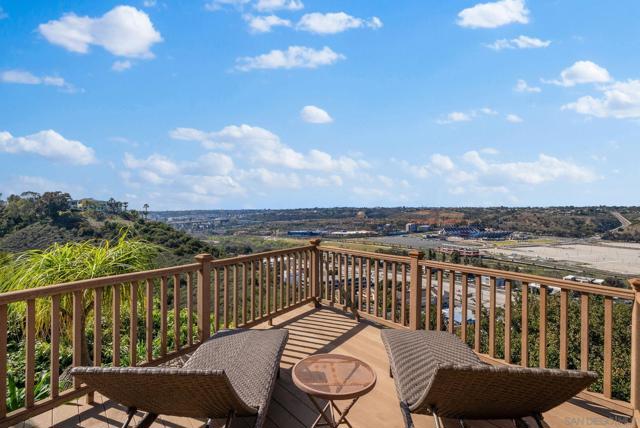 5392 Wilshire Drive, San Diego CA: https://media.crmls.org/mediaz/2ec6a715-07ba-46ff-850b-5a4a49876219.jpg