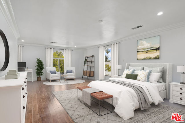 2240 Hillhurst Avenue, Los Angeles CA: https://media.crmls.org/mediaz/2ec72976-f4b1-49c1-bf83-10cd2ad83128.jpg